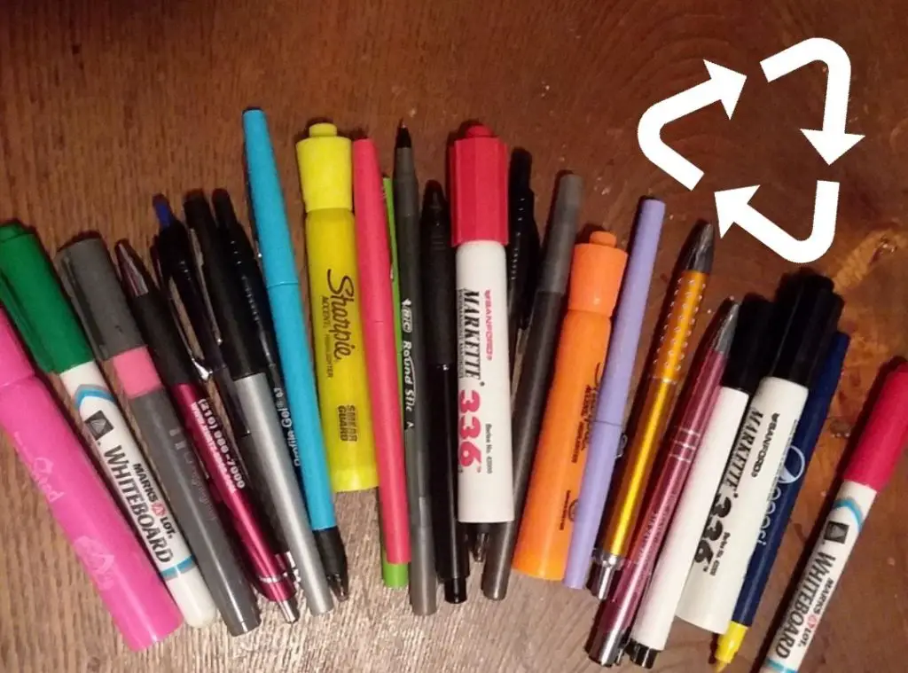 How to recycle pens and markers